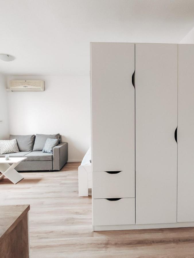 Studio Apartment Sanya Laibach Exterior foto